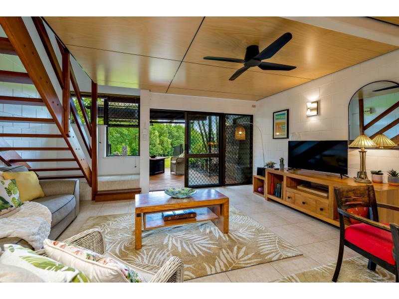 6/4 Maytown Close, Manoora QLD 4870