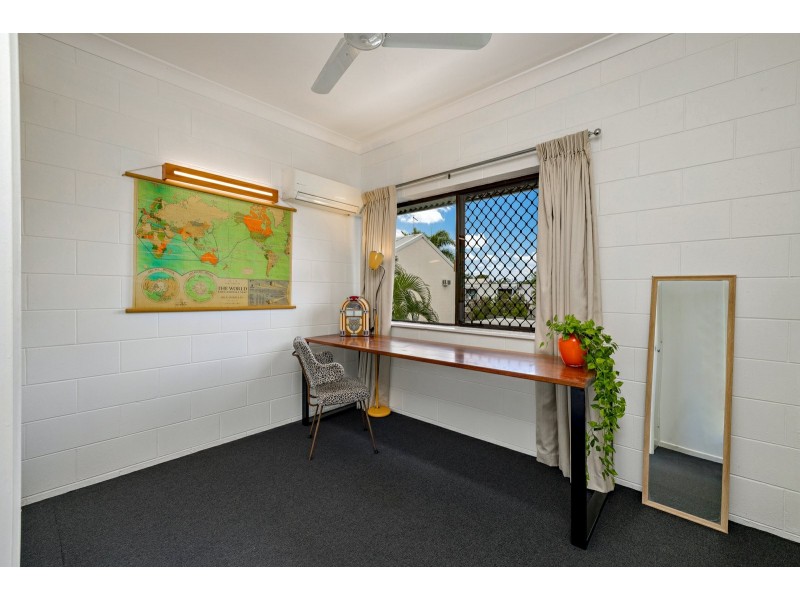 6/4 Maytown Close, Manoora QLD 4870