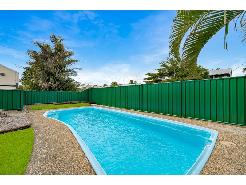 6/4 Maytown Close, Manoora QLD 4870