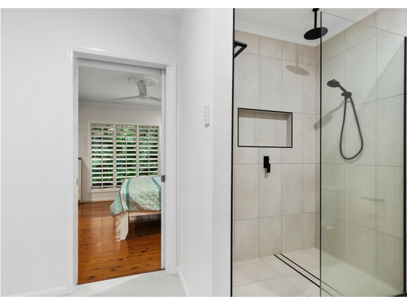 1 Findlay Street, Brinsmead QLD 4870