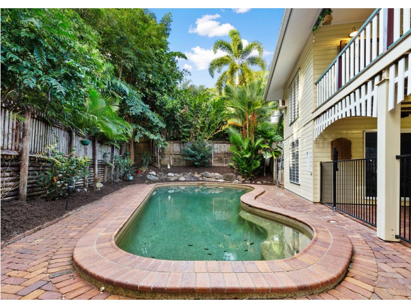 1 Findlay Street, Brinsmead QLD 4870