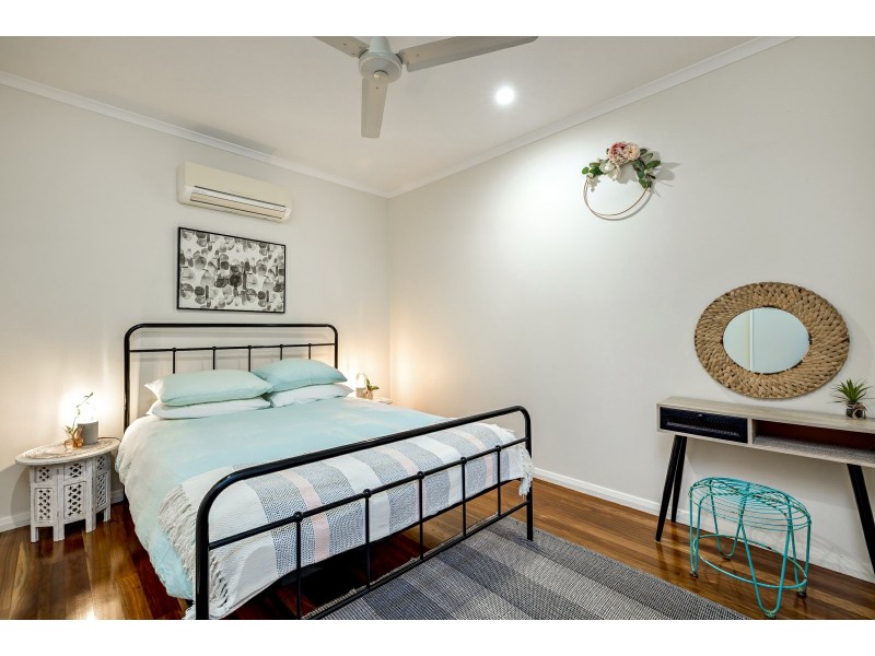 16 Keirle Avenue, Whitfield QLD 4870