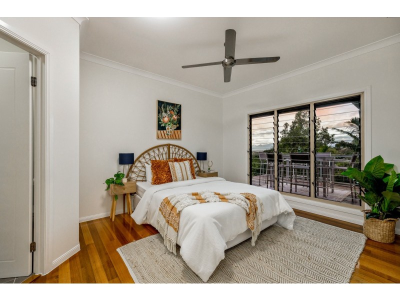 11 Raintree Place, Edge Hill QLD 4870