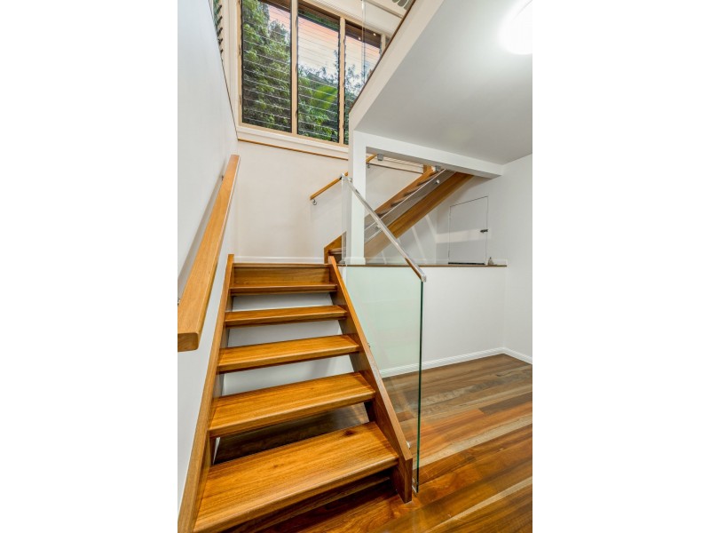 11 Raintree Place, Edge Hill QLD 4870