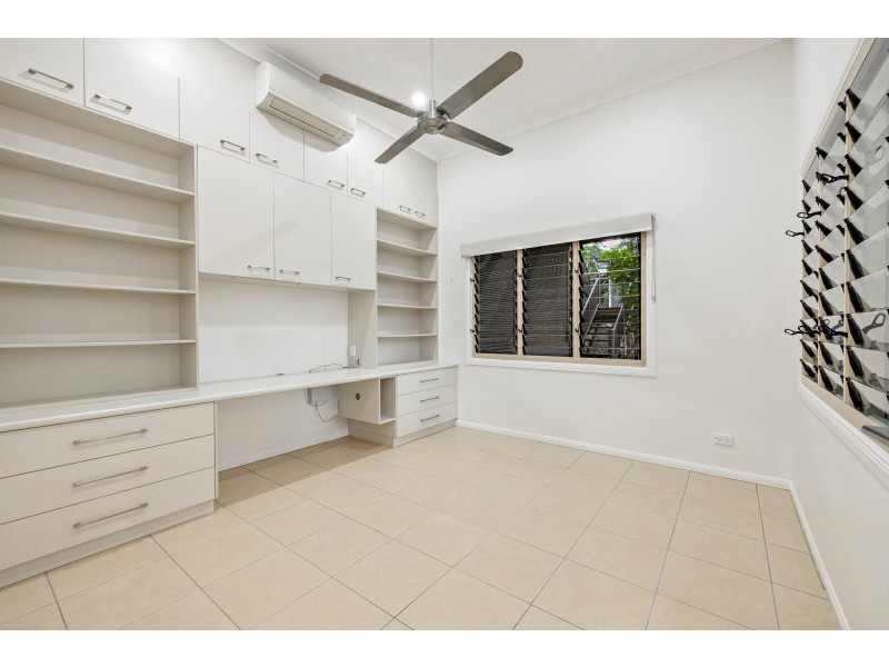 11 Raintree Place, Edge Hill QLD 4870