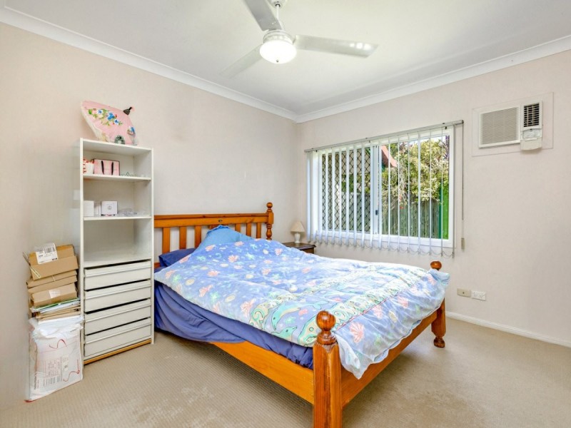 9 Lae Street, Trinity Beach QLD 4879