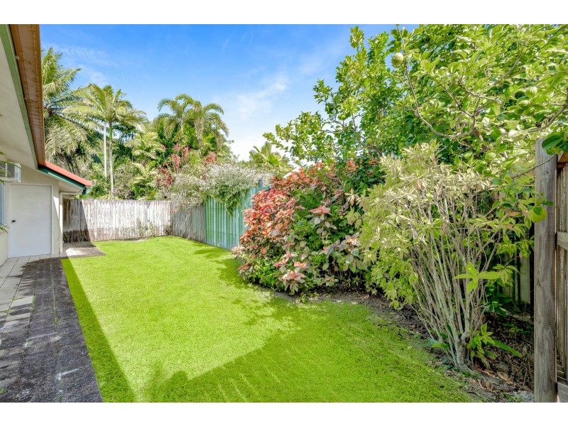 9 Lae Street, Trinity Beach QLD 4879