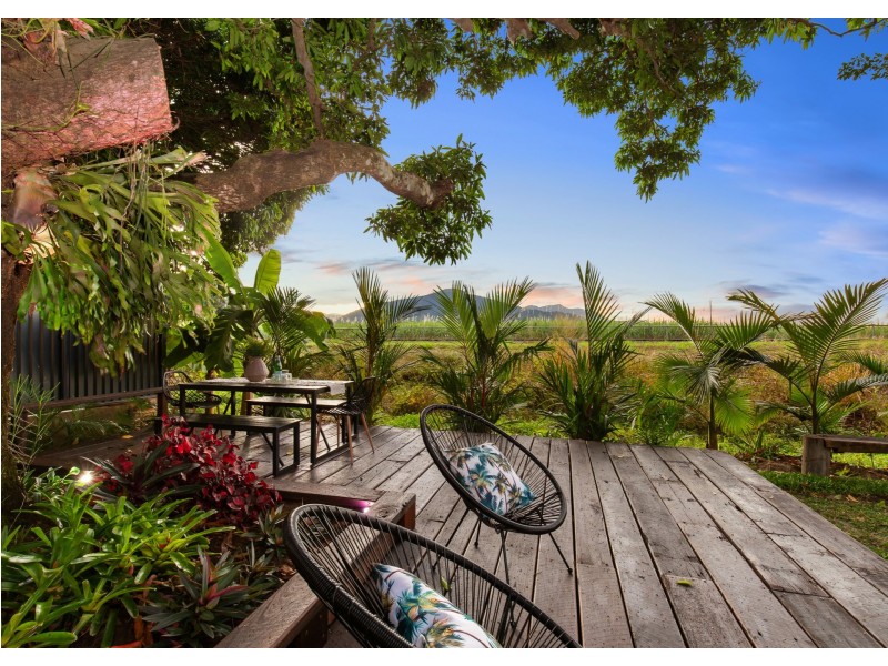 284 Kamerunga Road, Freshwater QLD 4870