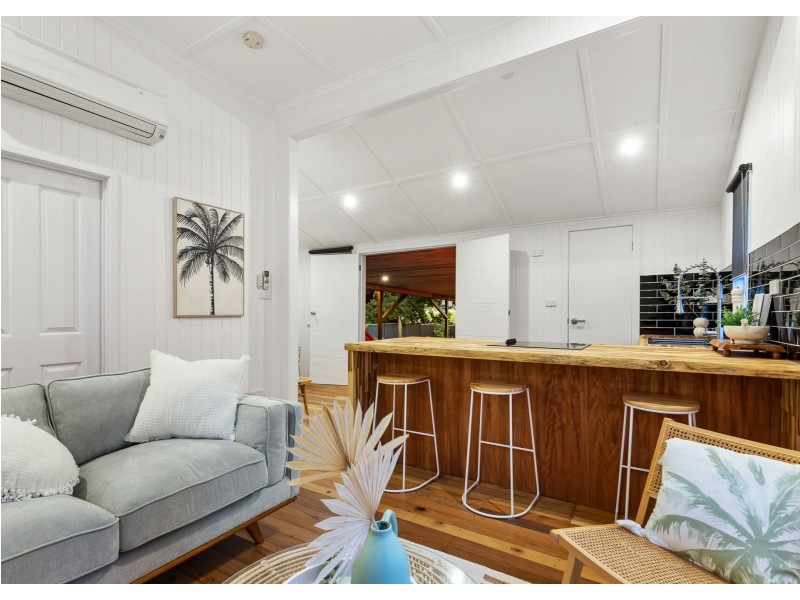 284 Kamerunga Road, Freshwater QLD 4870