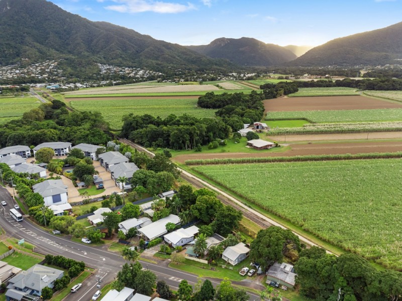 284 Kamerunga Road, Freshwater QLD 4870