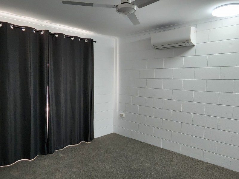 8/15 Earl Street, Westcourt QLD 4870