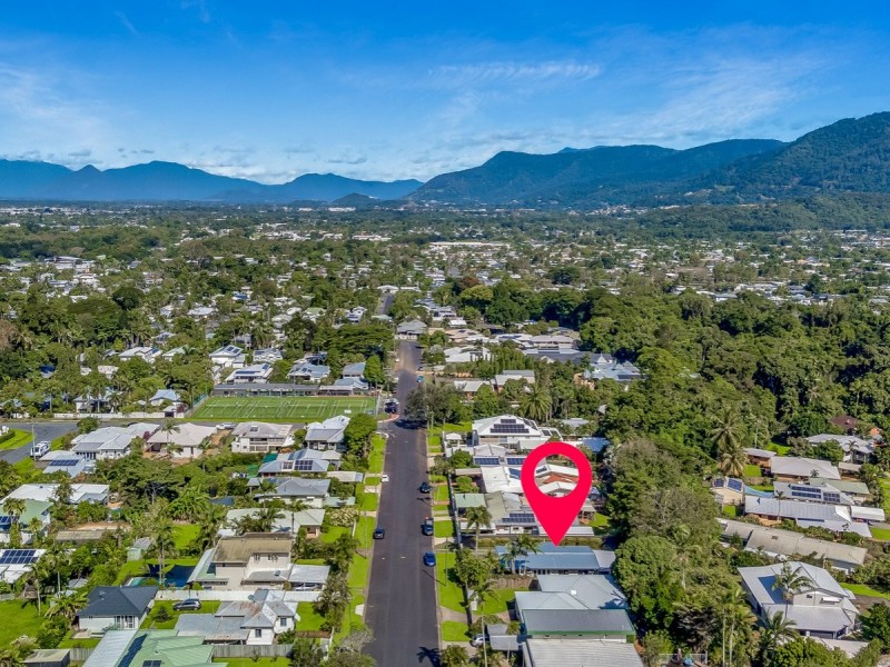 29 Junction Street, Edge Hill QLD 4870