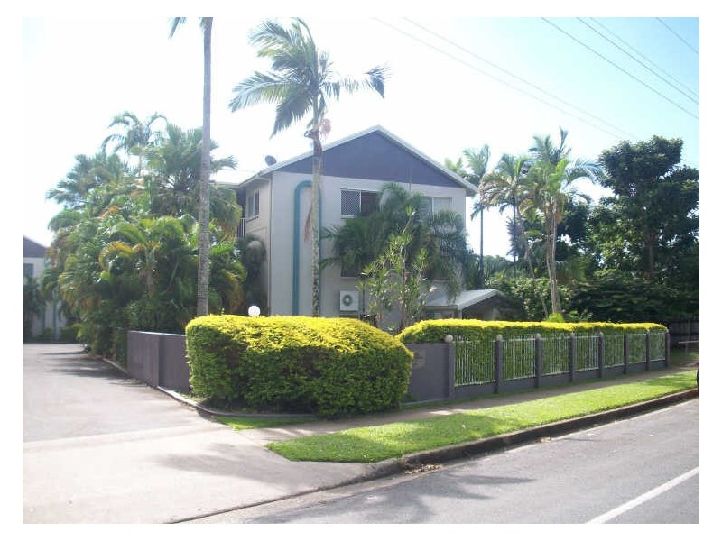15/40-42 Old Smithfield Road, Freshwater QLD 4870