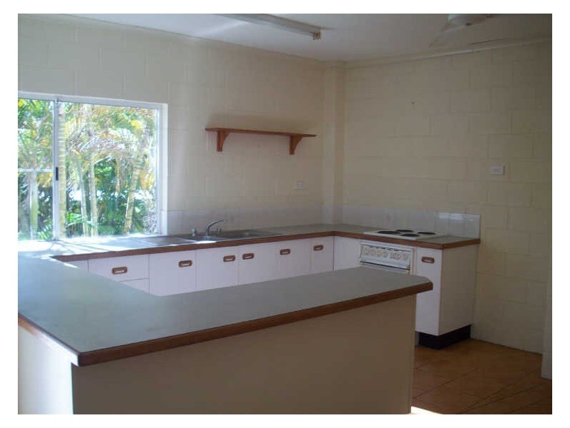 15/40-42 Old Smithfield Road, Freshwater QLD 4870