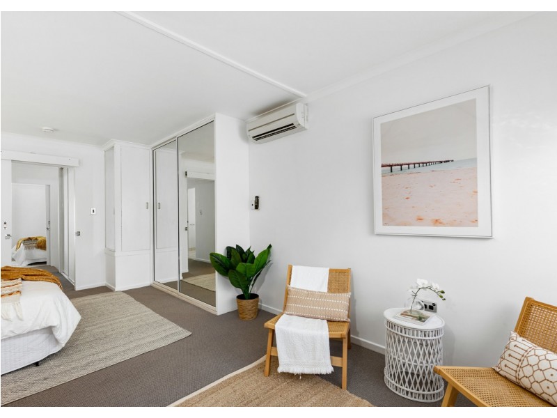 4/322 Pease Street, Edge Hill QLD 4870