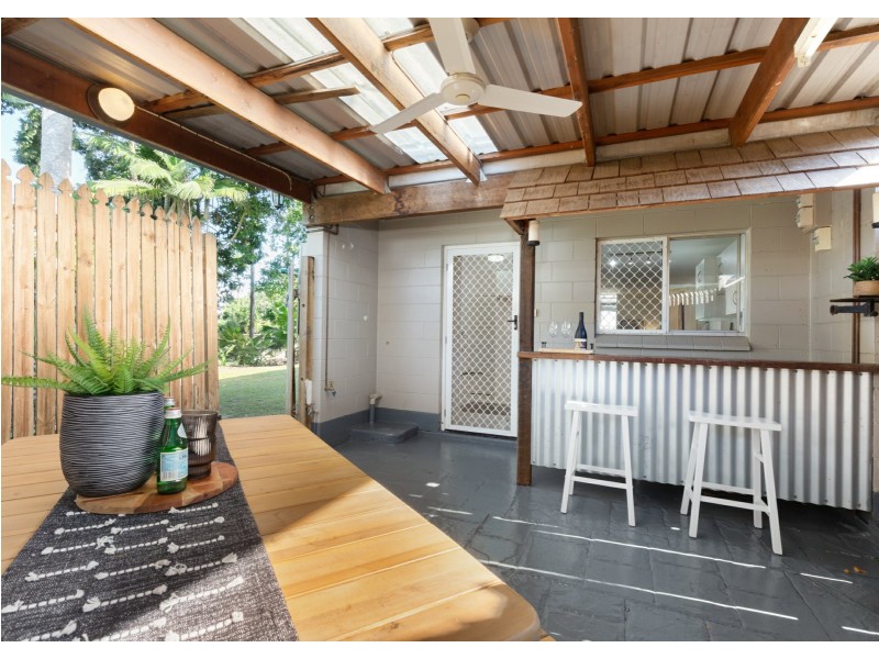 4/322 Pease Street, Edge Hill QLD 4870