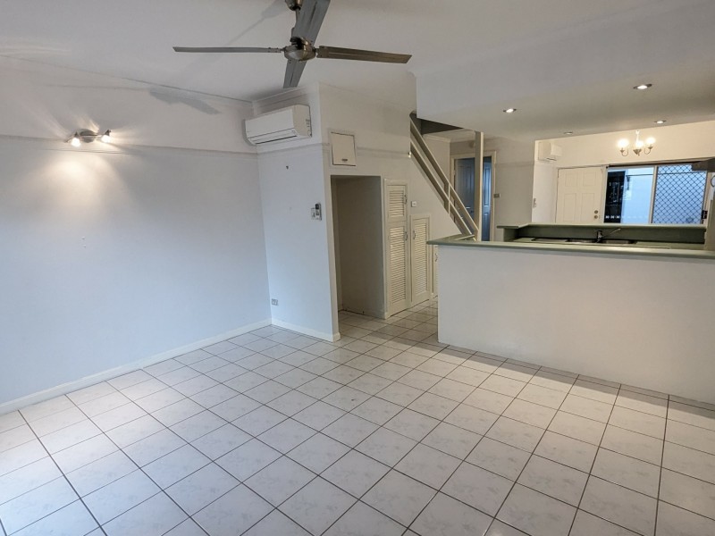 16/187 Mayers Street, Manunda QLD 4870