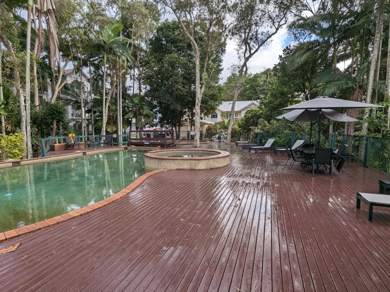 16/187 Mayers Street, Manunda QLD 4870