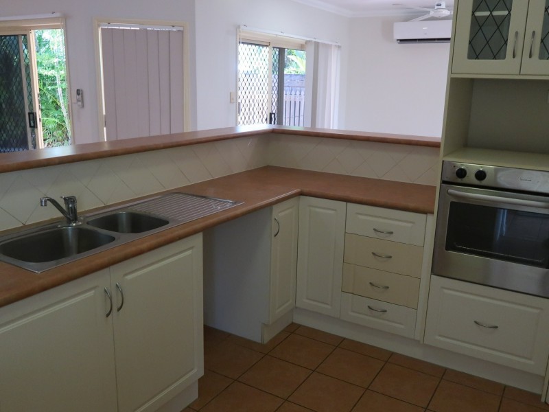 11 Kipling Street, Brinsmead QLD 4870