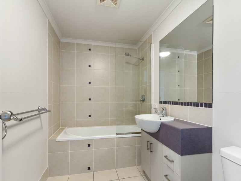 Unit 27/40-46 Redlynch Intake Road, Redlynch QLD 4870