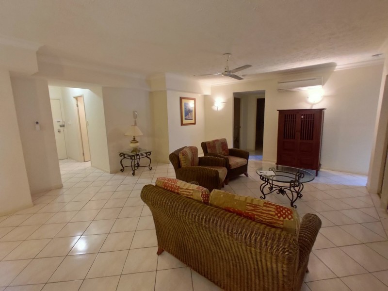 1309/2 Greenslopes Street, Cairns North QLD 4870