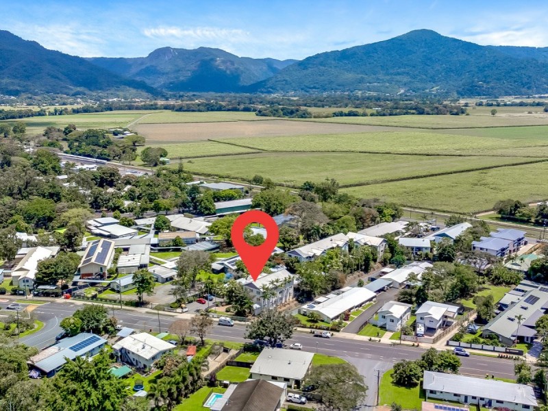 4/40-42 Old Smithfield Road, Freshwater QLD 4870