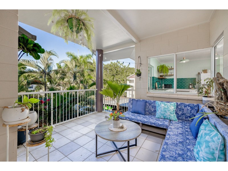 19/40-42 Old Smithfield Road, Freshwater QLD 4870