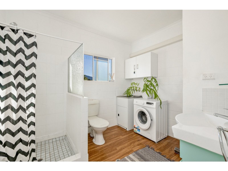19/40-42 Old Smithfield Road, Freshwater QLD 4870