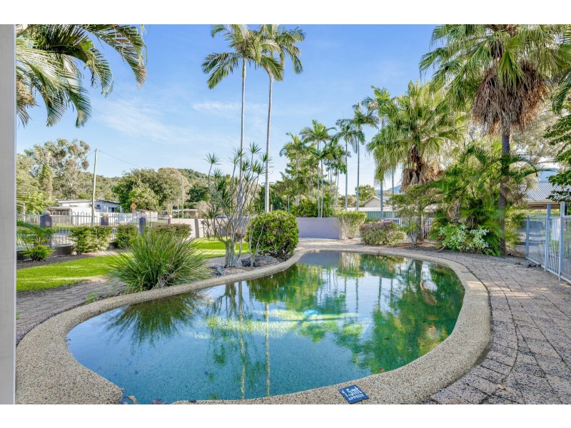 19/40-42 Old Smithfield Road, Freshwater QLD 4870