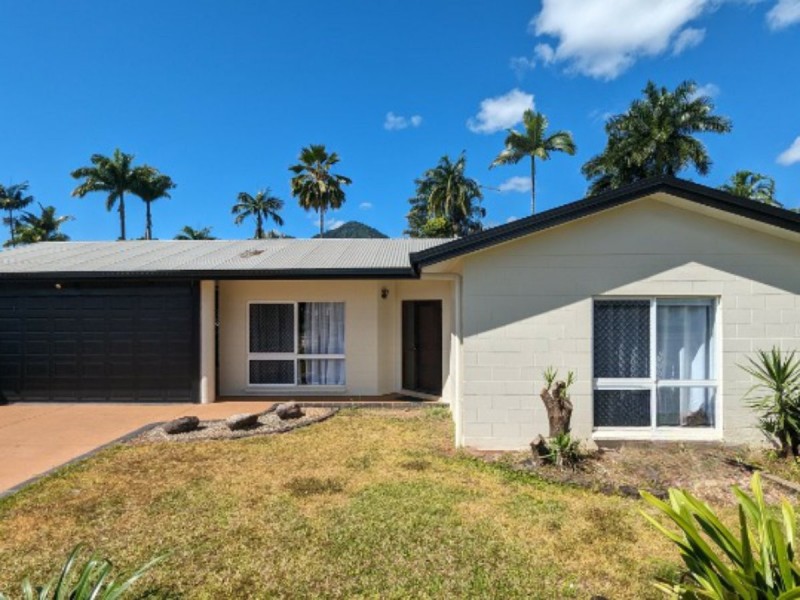 6 Rosewood Close, Redlynch QLD 4870