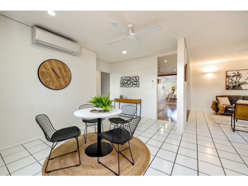 2-4 Kevin Street, Whitfield QLD 4870