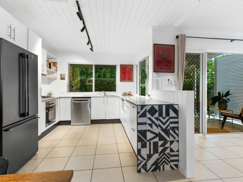 18/20-38 Sandwich Street, Kamerunga QLD 4870