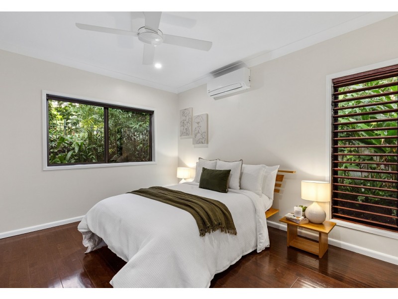 1/12 Murchinson Street, Whitfield QLD 4870