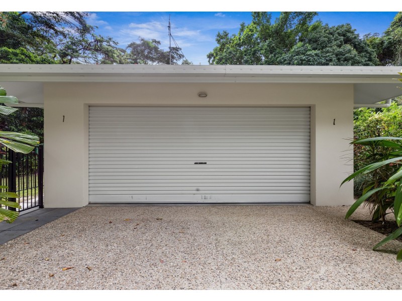 1/12 Murchinson Street, Whitfield QLD 4870