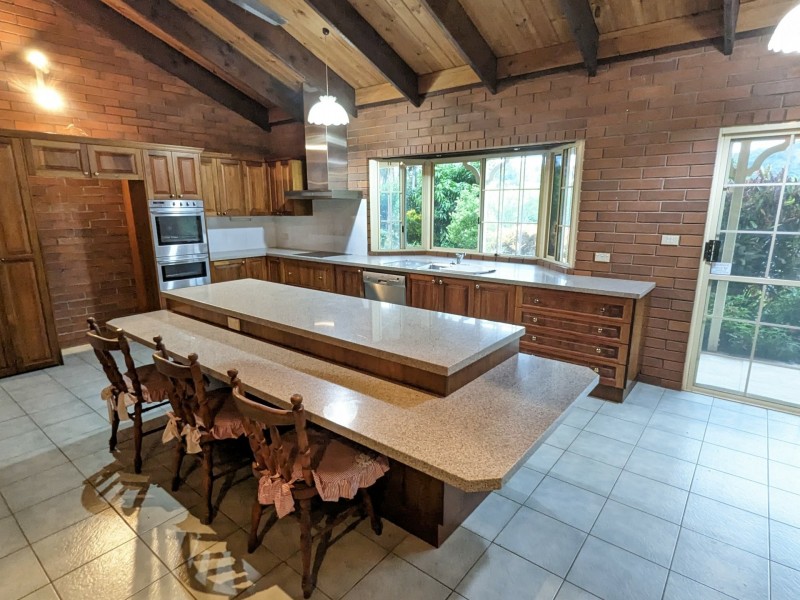 33 Jade Crescent, Caravonica QLD 4878