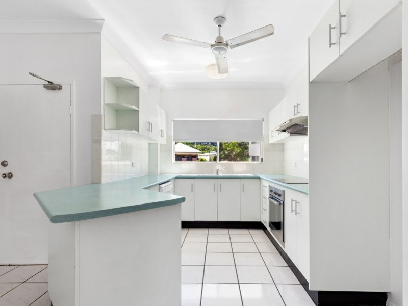 7/133 Collins Avenue, Edge Hill QLD 4870