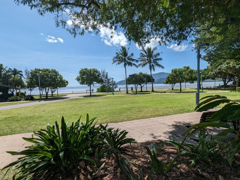 6/161 Esplanade, Cairns North QLD 4870