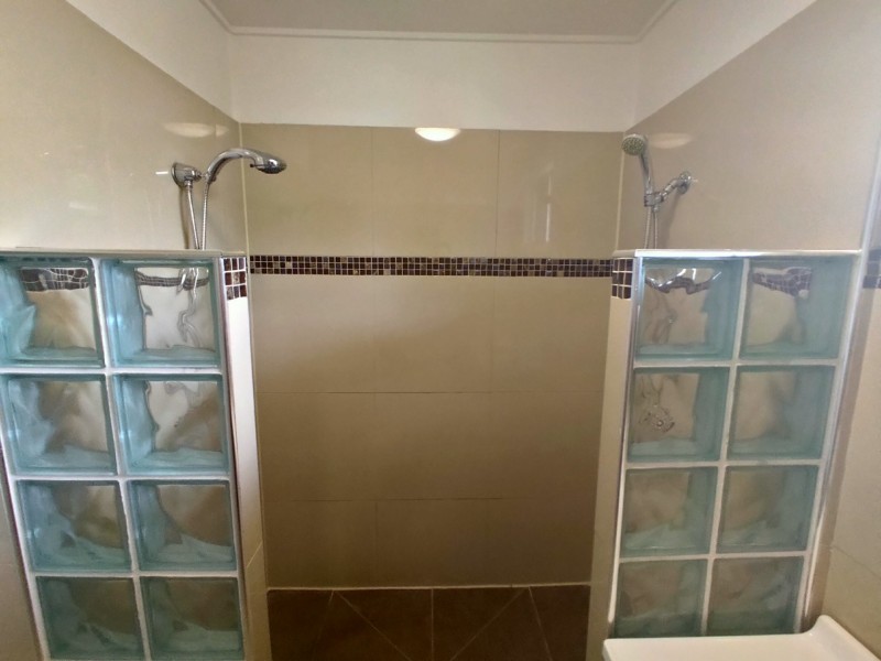 9 Smart Street, Mooroobool QLD 4870