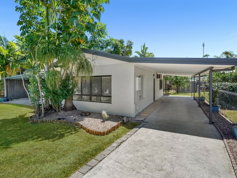 199 Jensen Street, Whitfield QLD 4870