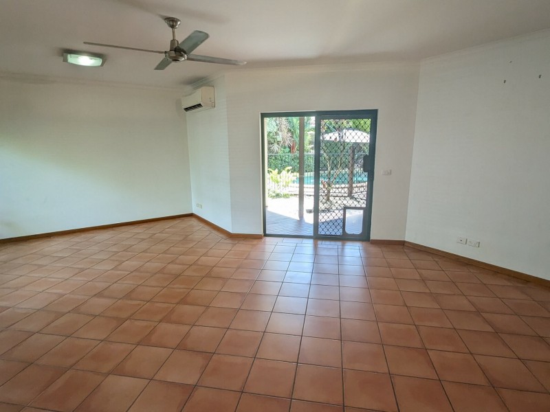 10 Windamere Close, Brinsmead QLD 4870