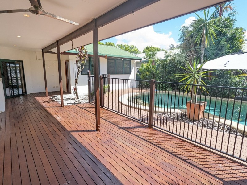 10 Windamere Close, Brinsmead QLD 4870