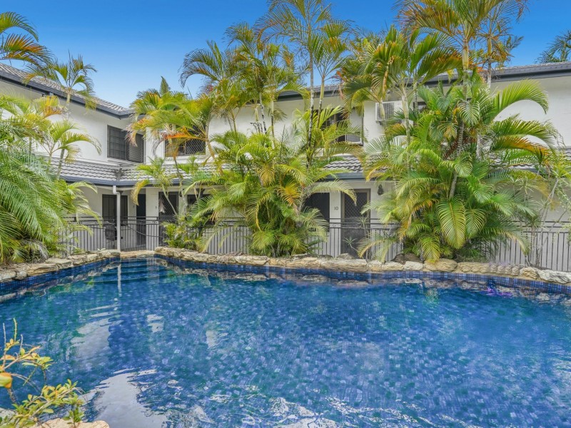 2/350-354 Sheridan Street, Cairns North QLD 4870
