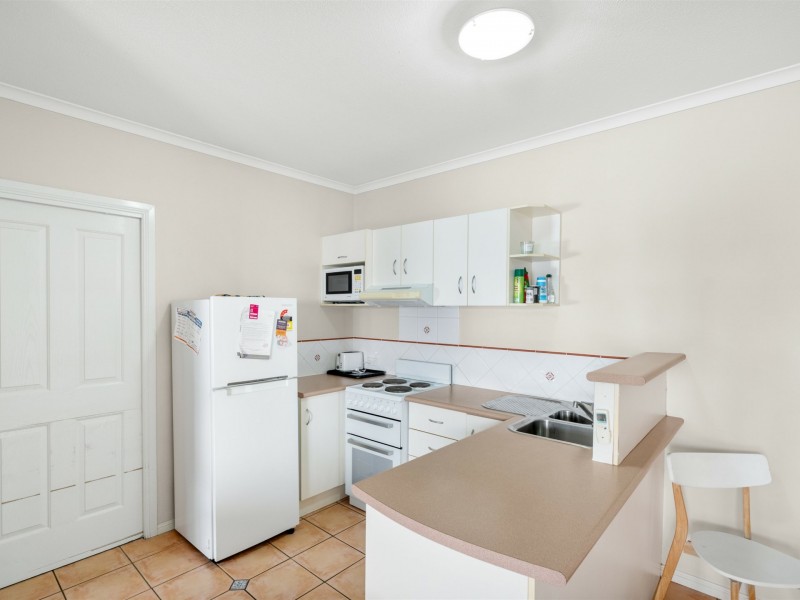 5/108 McLeod Street, Cairns North QLD 4870