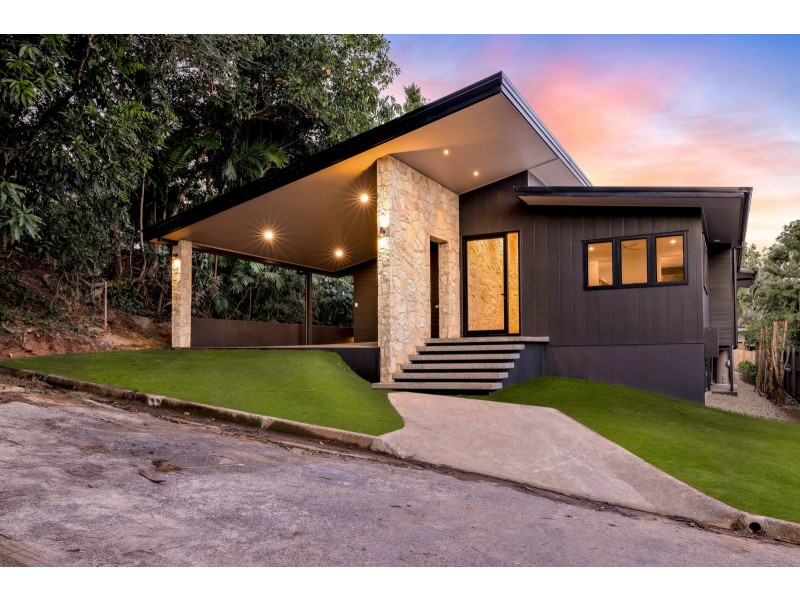 28 Friend Street, Edge Hill QLD 4870