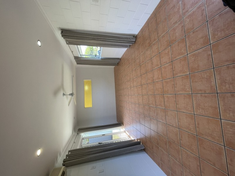11 Wirrah Street, Bayview Heights QLD 4868