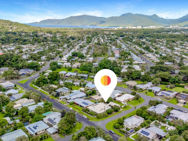 11 Hudson Street, Whitfield QLD 4870