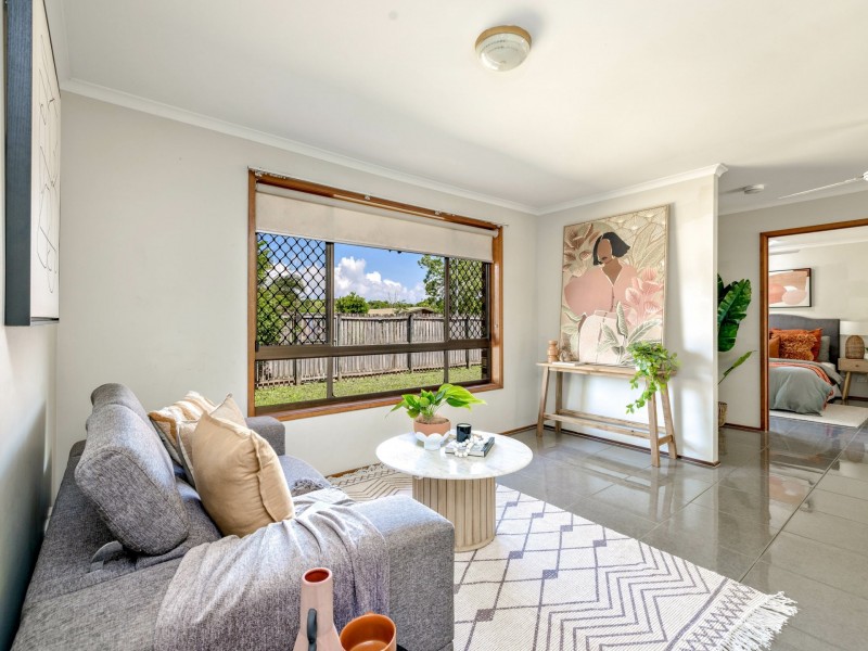 3 Grevillea Street, Mooroobool QLD 4870