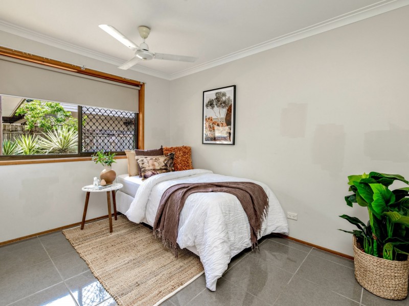 3 Grevillea Street, Mooroobool QLD 4870