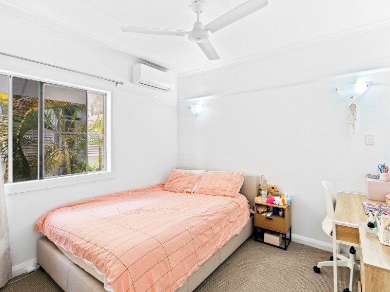 11/14 Upward Street, Cairns North QLD 4870