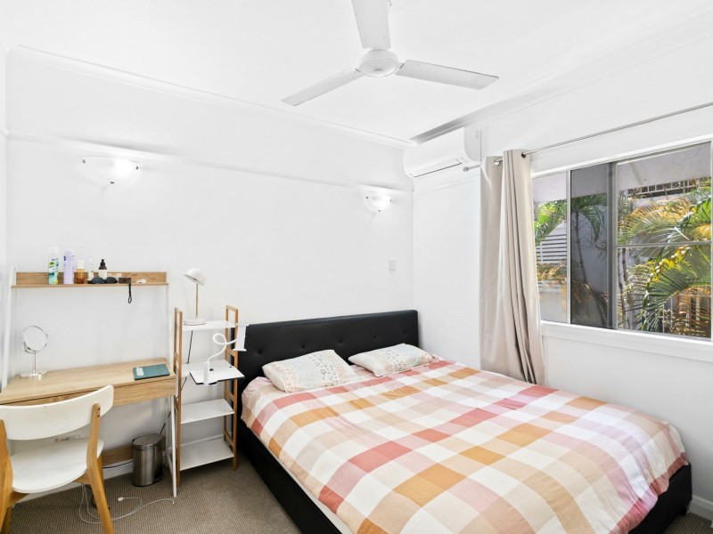 11/14 Upward Street, Cairns North QLD 4870
